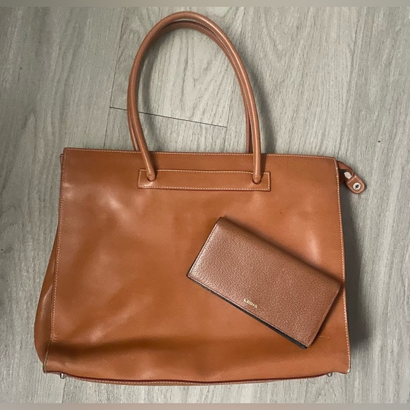 Beautiful Lodis British Tan Laptop Tablet Tote - Picture 1 of 5
